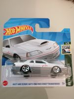 Hot Wheels - Matt and Debbie Thunderbird