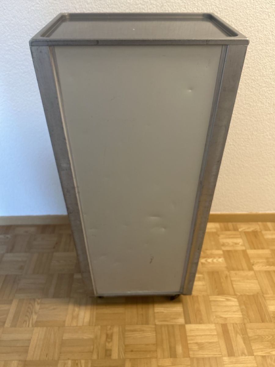 Swissair Sonstiges zu Aviatik: Swissair Trolley Flugzeug – Gebraucht aus kloten von Sgana 5