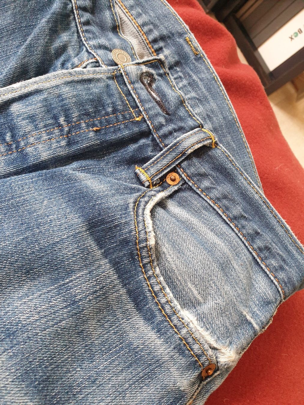 Jeans: Herren -Jeans – Usato da Zürich venduto da Stenat 4