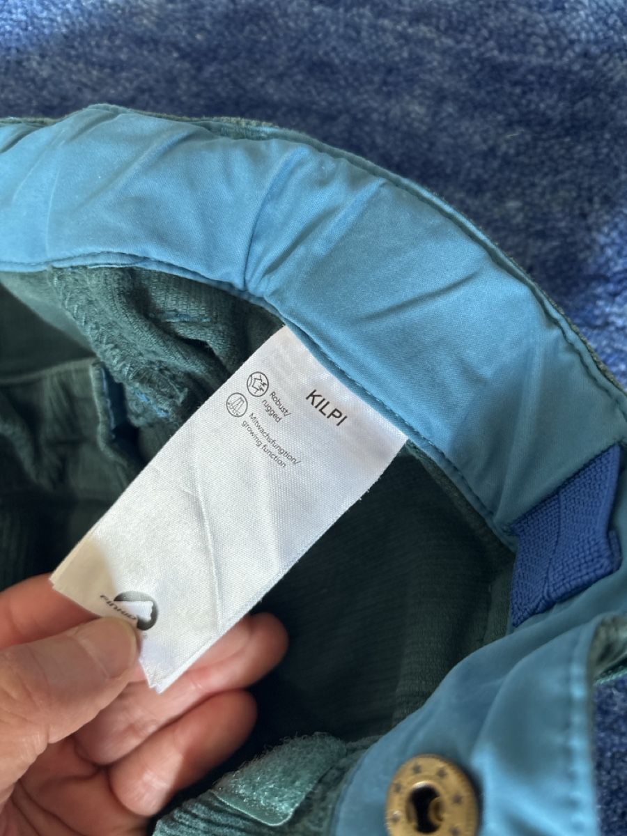 Finkid Pantalons: Finkid Hose Kilpi 134/140 – D'occasion à Liebefeld par nurseli 4
