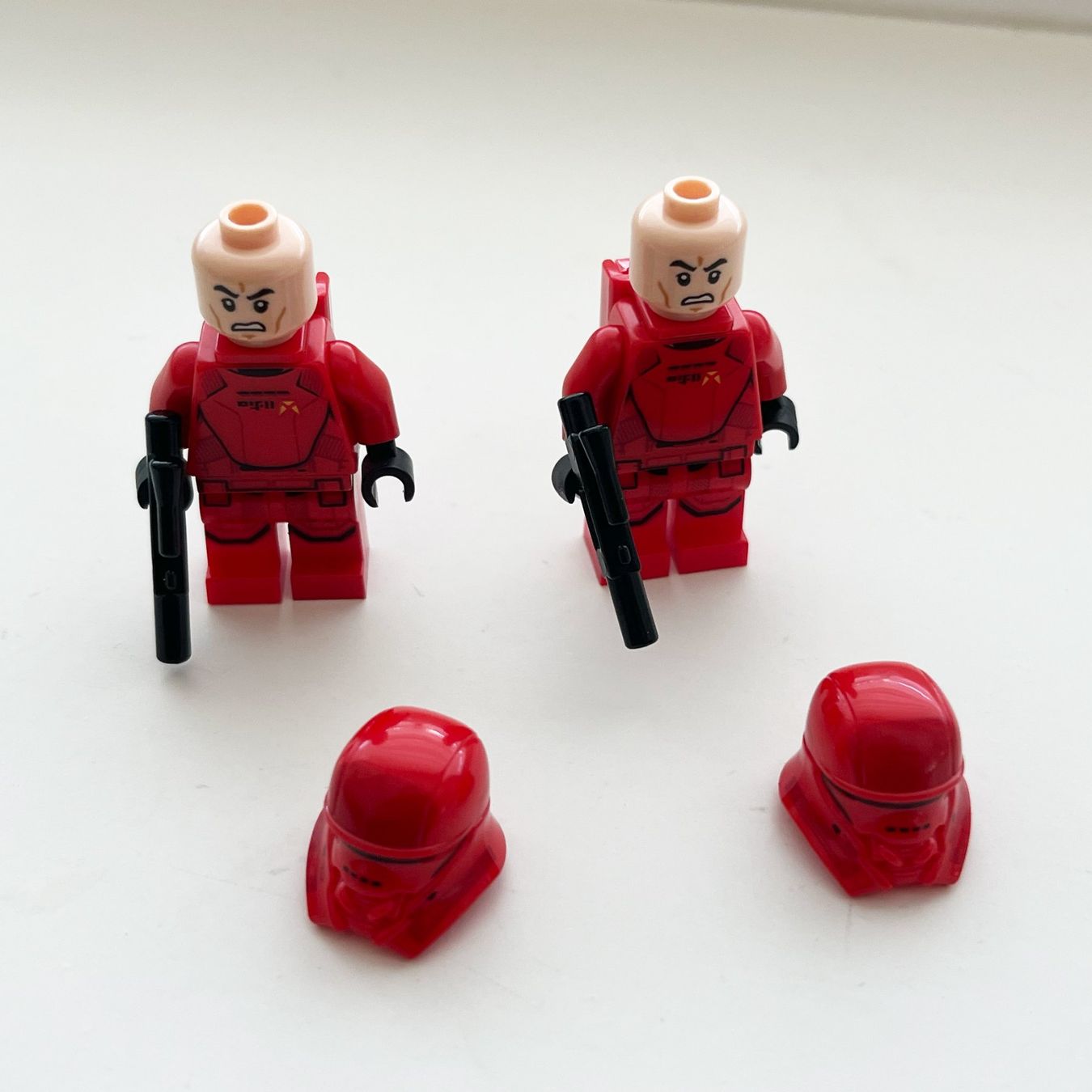 Lego Kit di costruzioni: Lego Star Wars - 2 Sith Jet Troopers + Blasters #2 – Usato da Lausanne venduto da BeyondStories 2