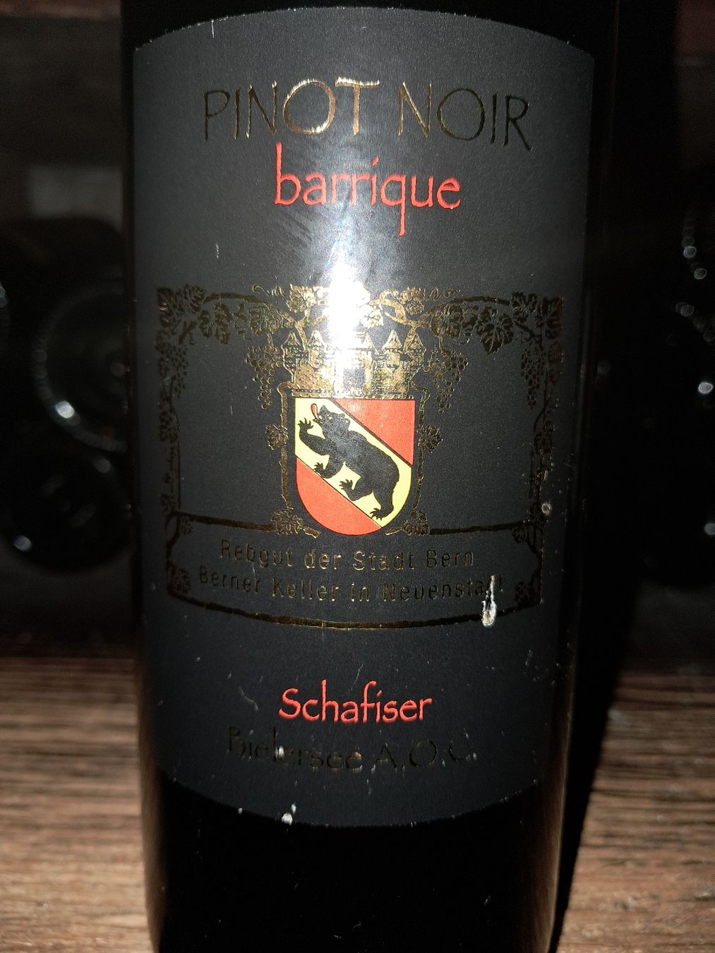 Vino: Schanser Pinot Noir Barrique 2016 – Nuovo e nell'imballaggio originale da Le locle venduto da juliensaran 1