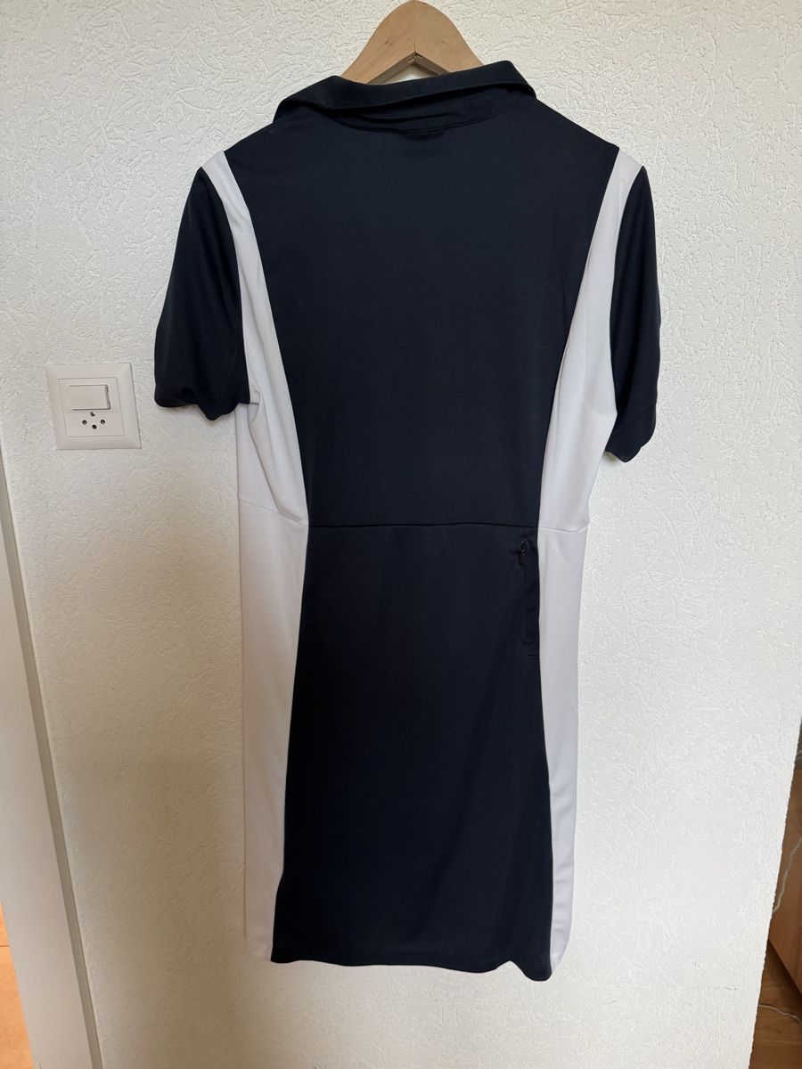 Peak Performance Vestiti: Robe de golf - Peak Performance – Usato da Le Sentier venduto da virbette 2
