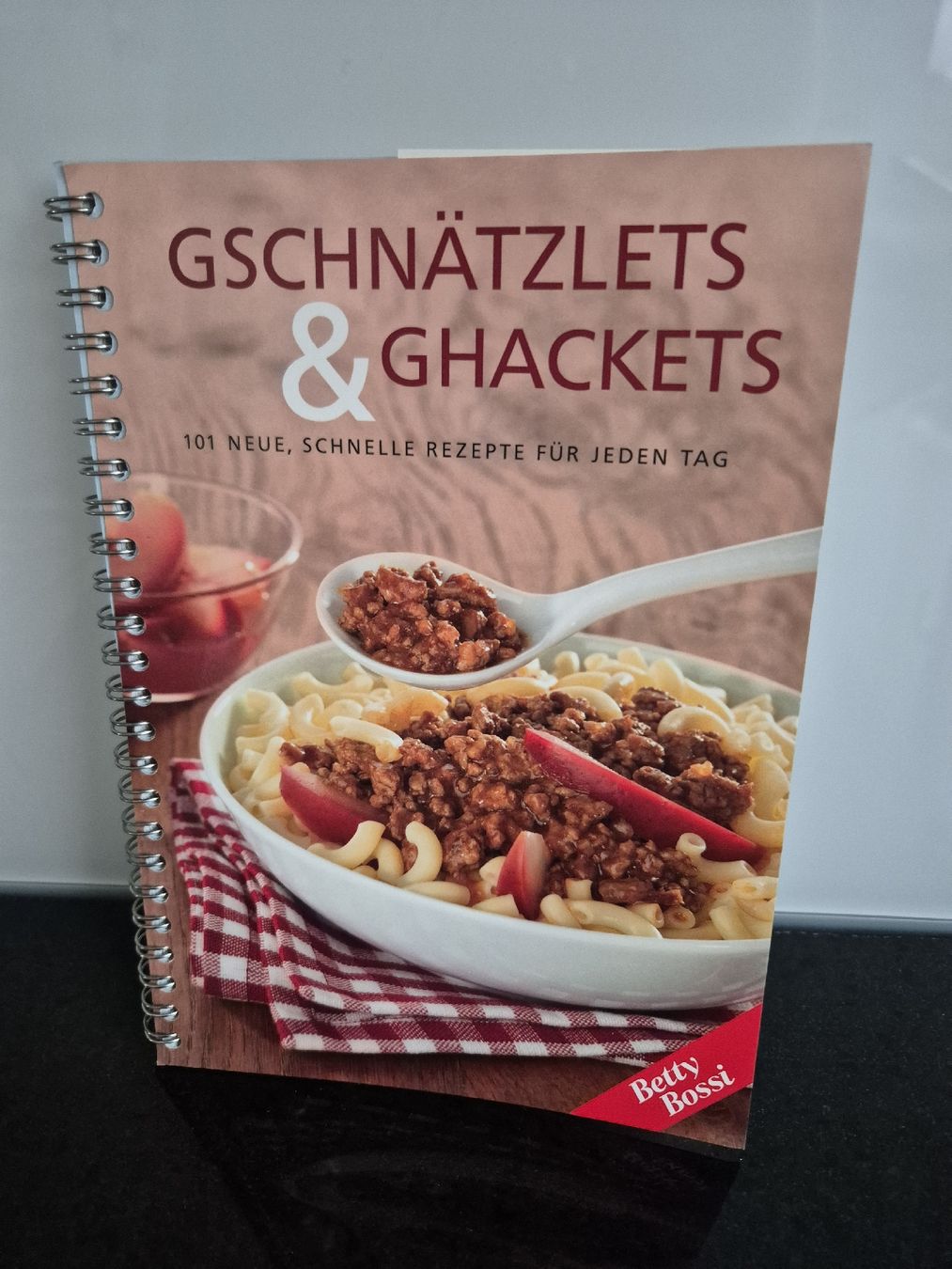 Libri: Betty Bossi GSCHNÄTZLETS &GHACKETS – Usato da Wauwil venduto da sil_gh9d