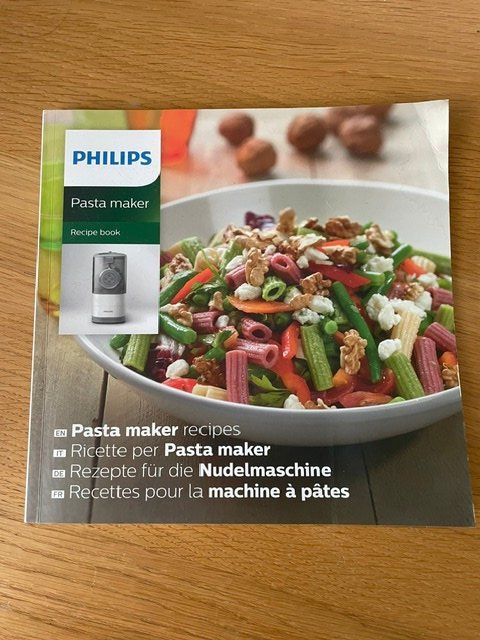 Philips Appareils de cuisine: Machine à pâtes – D'occasion à Saignelégier par COX07 6