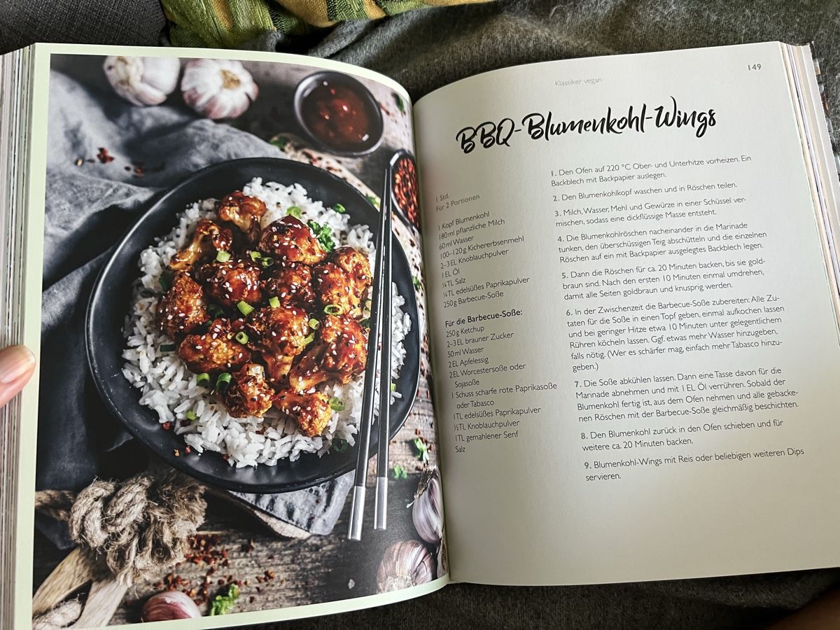 Libri: Veganes Kochbuch - neuwertig – Nuovo (secondo la descrizione) da Leissigen venduto da tahari 3