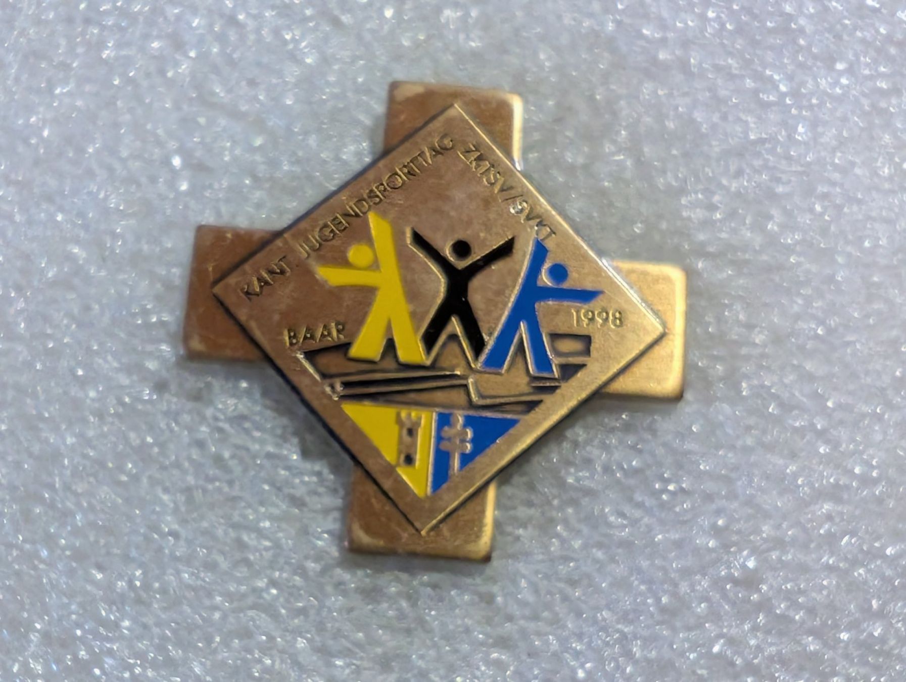 Plaquettes & Badges: Ansteckpin 175: – D'occasion à Oppligen par Pin-Fall-Shop