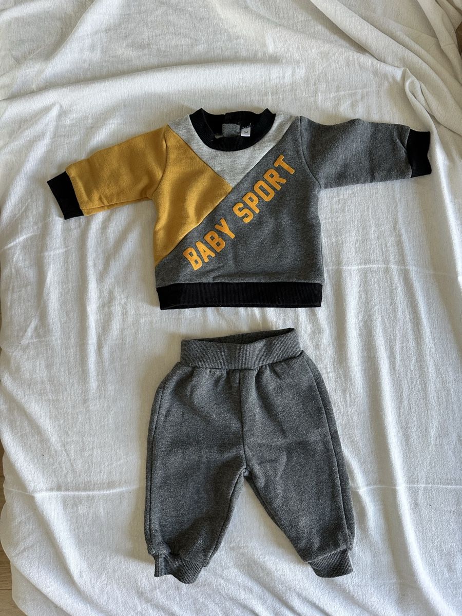 Lotti & Set di vestiti: Ensemble jogging bébé 3mois – Usato da Genève venduto da tng_drq8