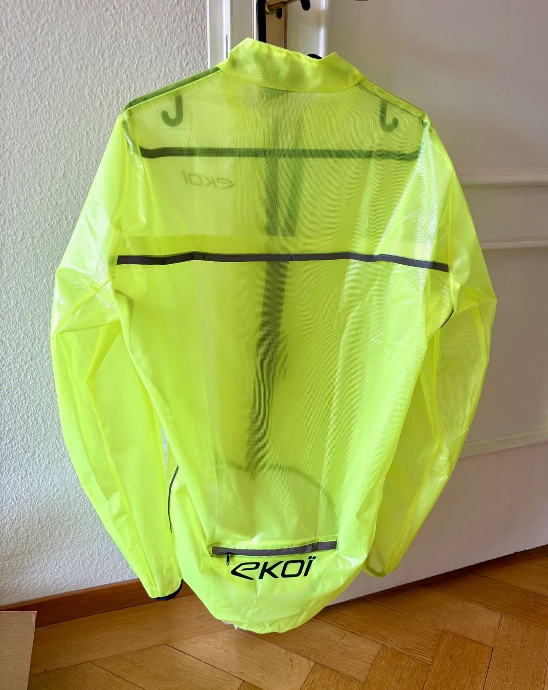 Giacche: EKOI Rain Jacket L NEW – Nuovo (secondo la descrizione) da Zürich venduto da oscar_1 1
