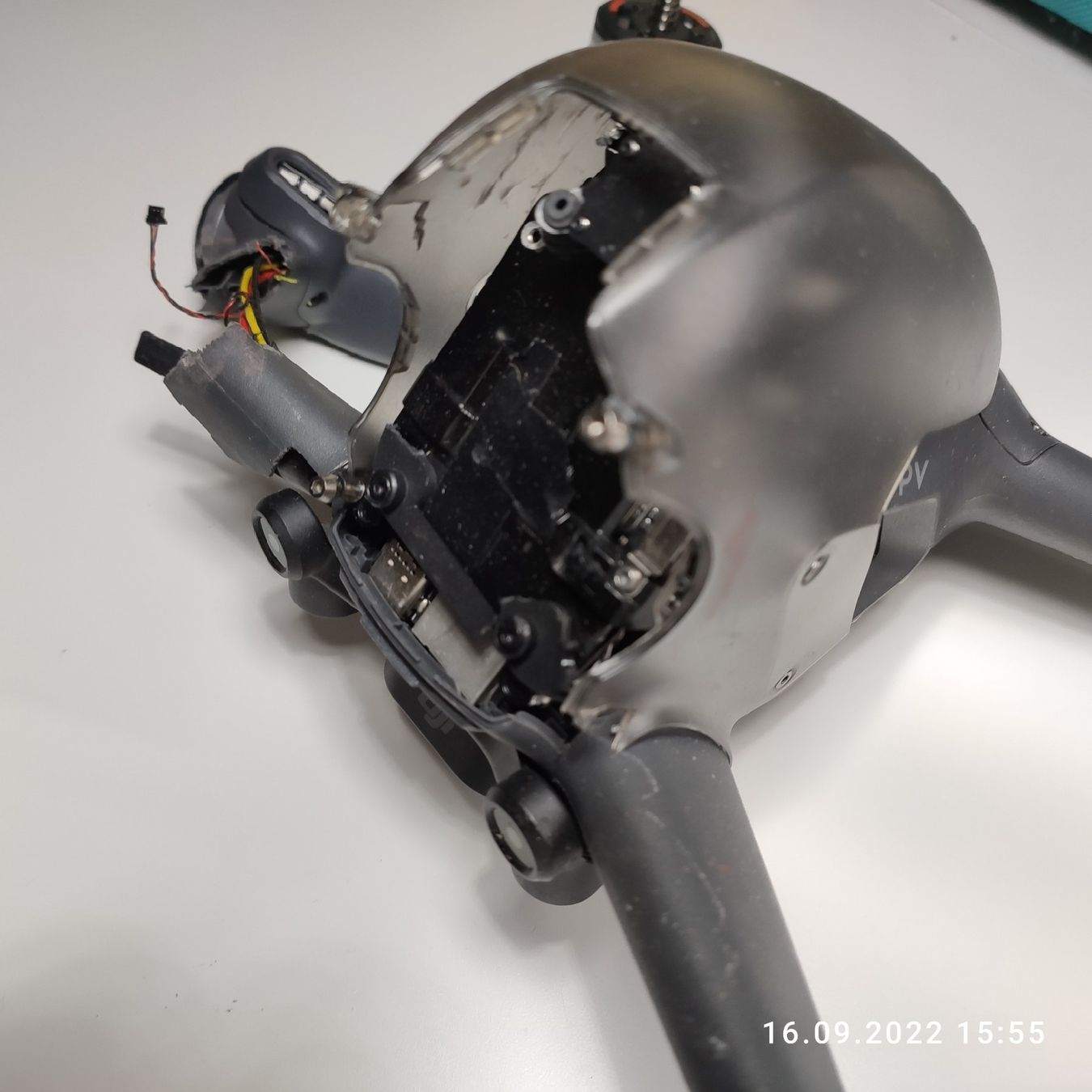 DJI Modellismo RC: DJI FPV , nur Drohne (defekt!) – Difettoso da Zürich venduto da Biedermann23 5