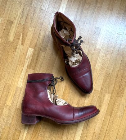 Cherevichkiotvichki lace-up leather boots | burgundy | 38