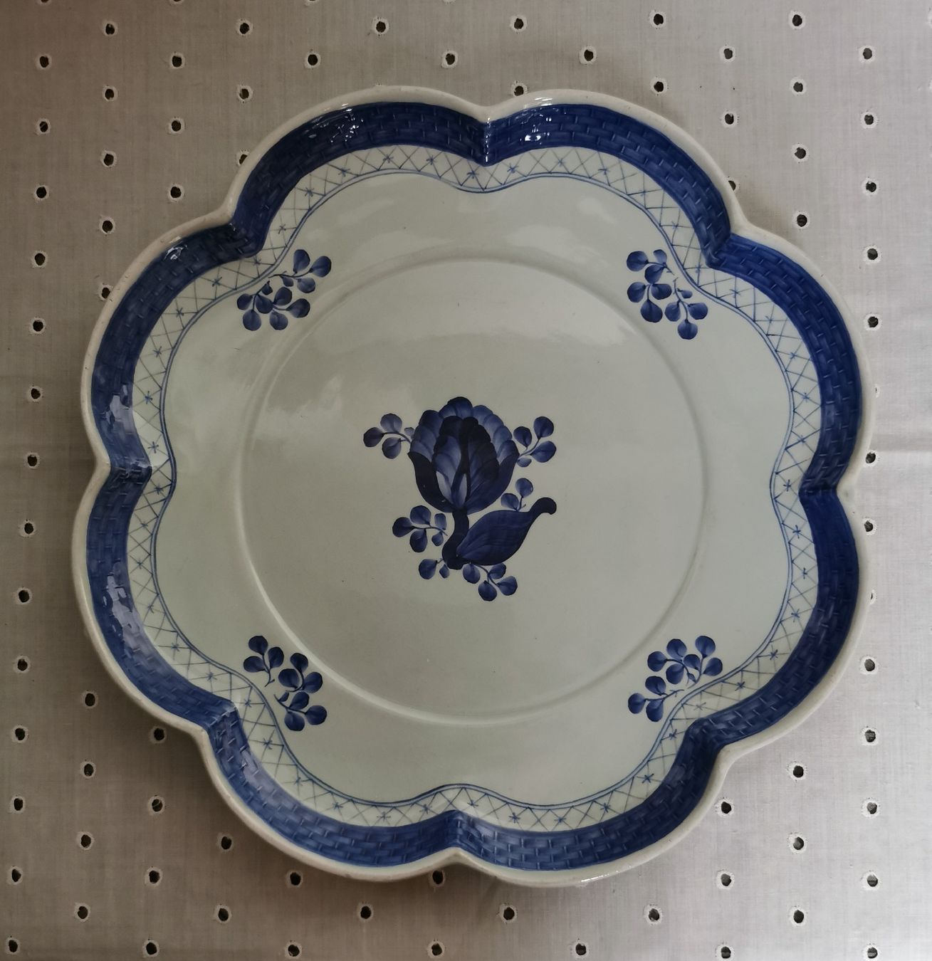 Royal Copenhagen Teller: Fayence Keramik Teller Royal Copenhagen Tranquebar 993 – Neu (gemäss Beschreibung) aus Bülach von wynja