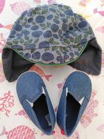 Set cappellino con paraorecchie + scarpette (6-18 mesi)