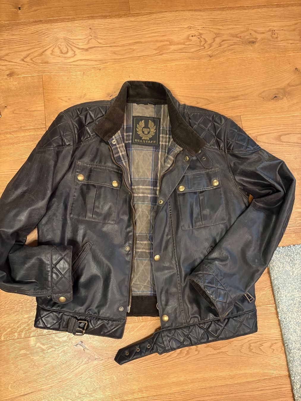 Belstaff Jacken: Belstaff Jacke 😻🔝 – Gebraucht aus Gutenswil von mse_hbj5 4