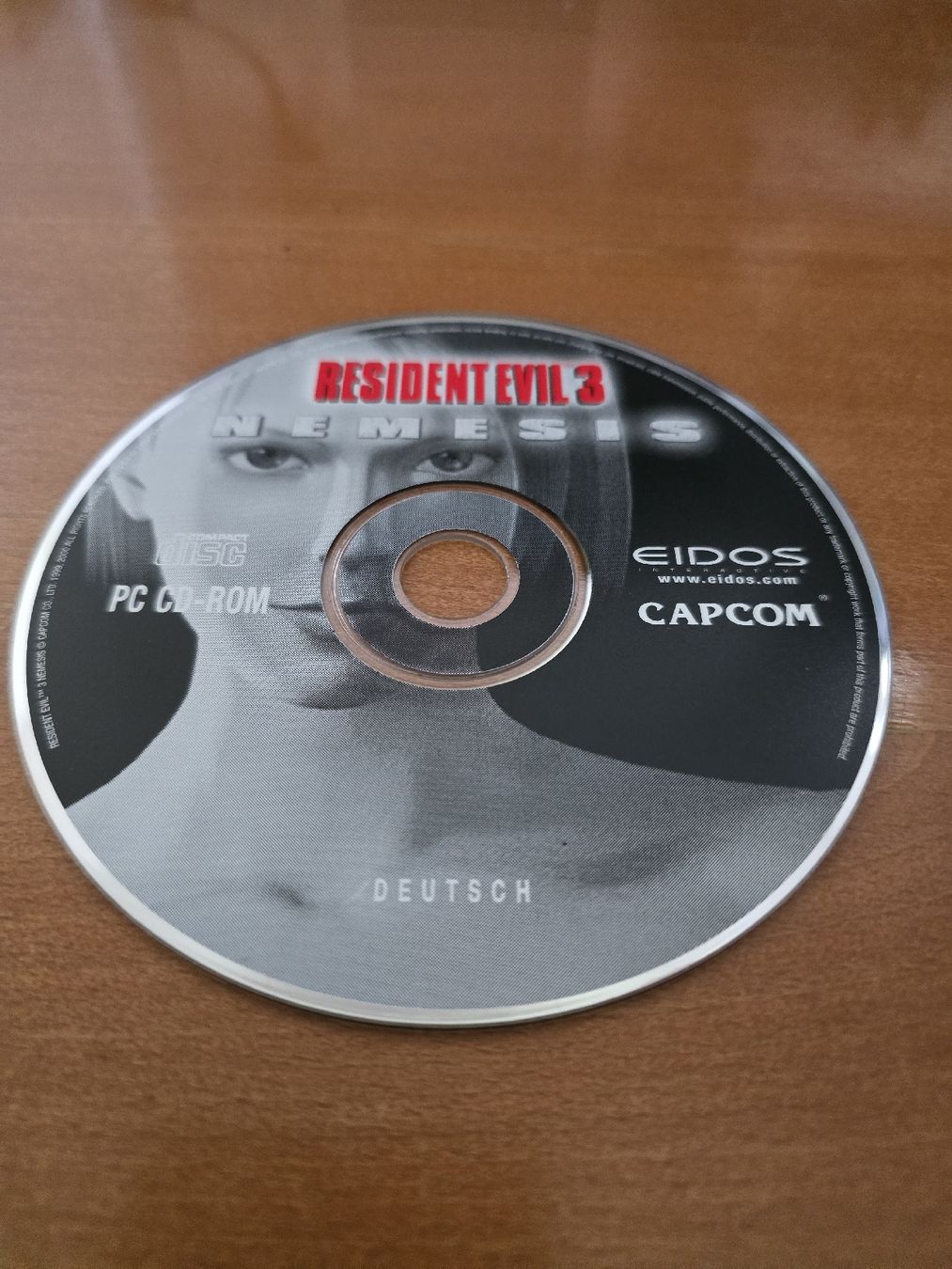 Capcom Giochi: Resident Evil 3 Nemesis PC CD-ROM - Deutsche Version CD Only – Usato da Güttingen venduto da Odhin