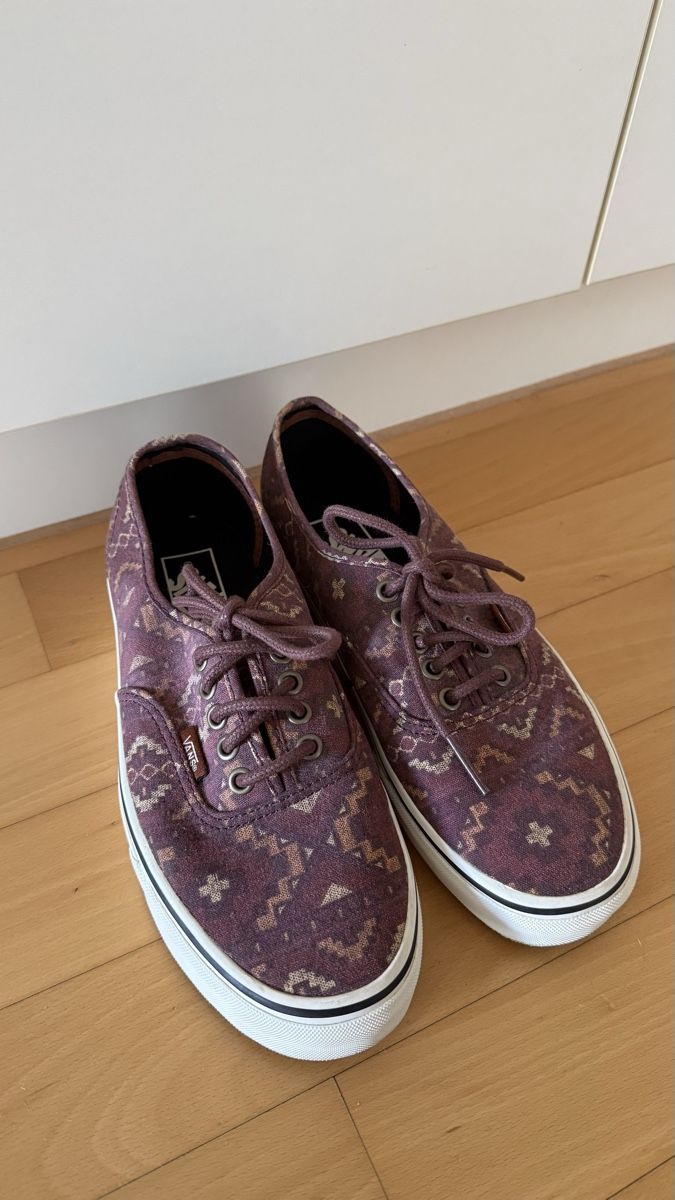 Vans Scarpe da donna: Vans Sneaker Gr. 39.5 - ungetragen! – Nuovo (secondo la descrizione) da Zürich venduto da mir_8jby