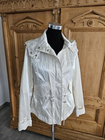 schöne Jacke, Beaumont