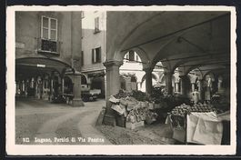 Lugano, Portici di Via Pessina, Gemüses