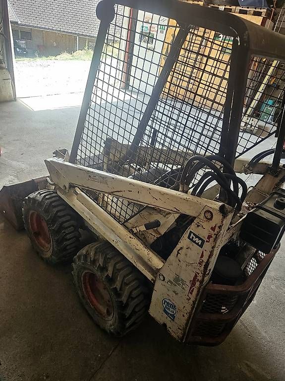 Bobcat Chargeur de ferme: Bobcat Kompaktlader M371 – D'occasion à Melchnau par set_69fv 1