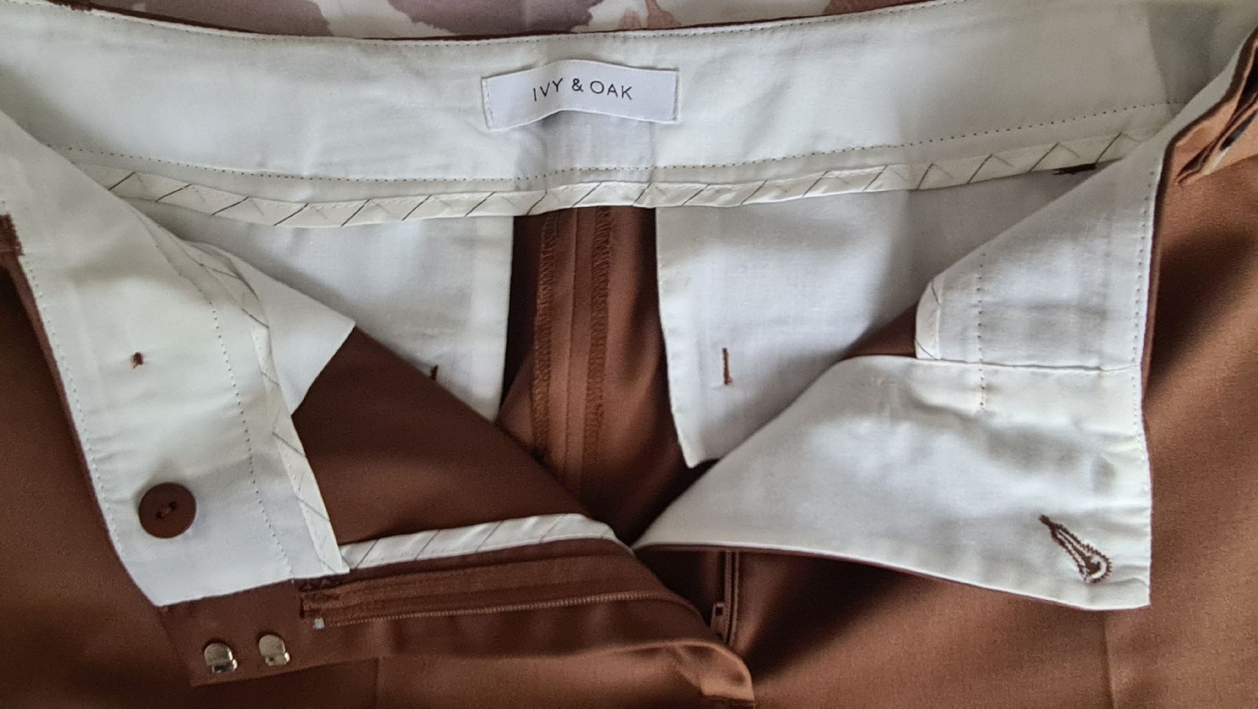 Hosen: Pantalon Ivy & Oak, brun, taille 40 – Neu (gemäss Beschreibung) aus Renens VD von del_t2kx 5