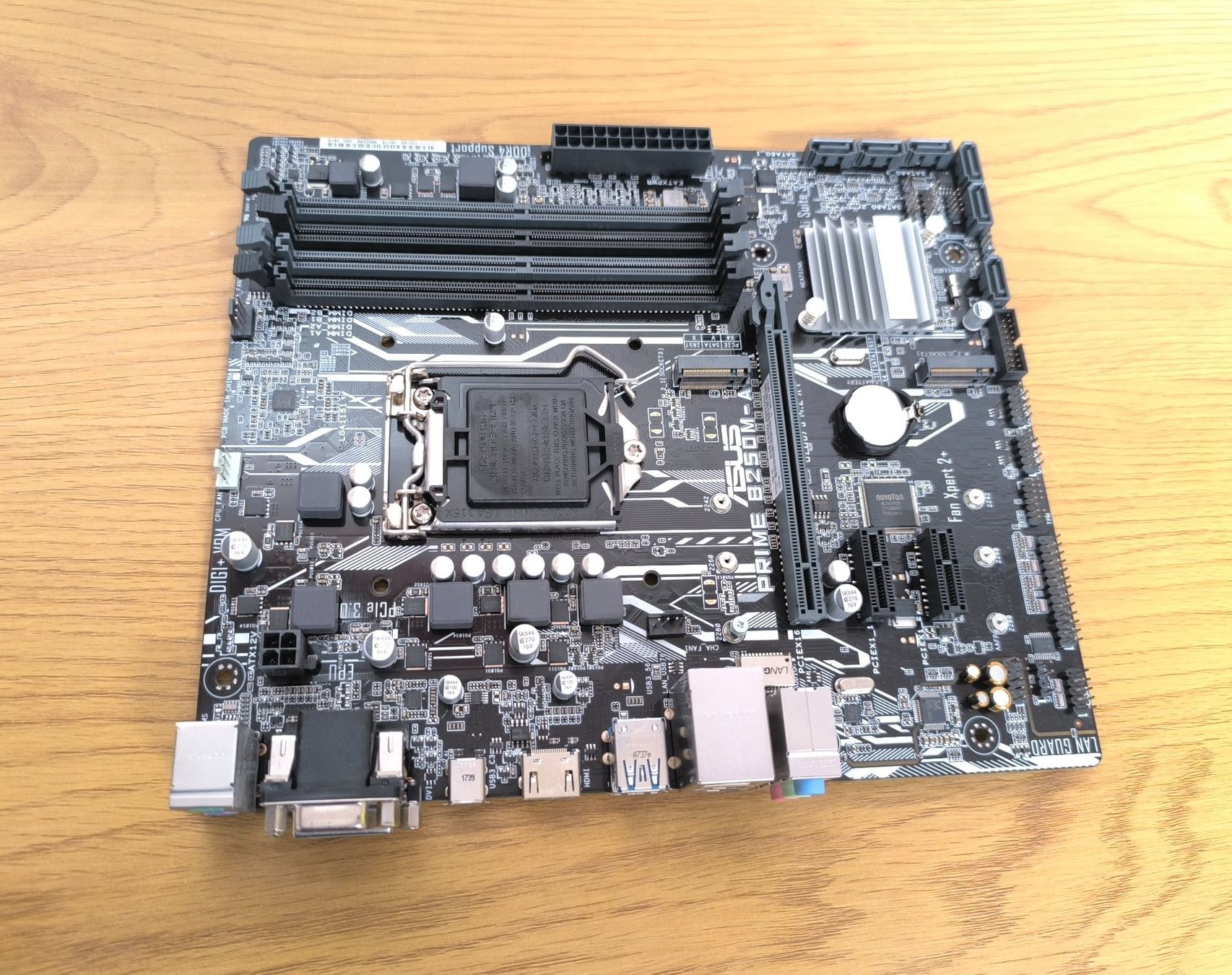 Asus Schede madri: ASUS PRIME B250M-A – Usato da Wald ZH venduto da 89kingle 3