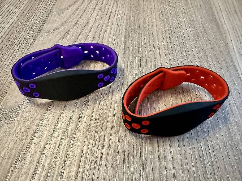 Armbänder & -reifen: RFID Smartcontrol Armband – Gebraucht aus Diepoldsau von Take1