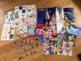 Sailor Moon Set 90er Bundle Figur Poster Sticker Sammlung