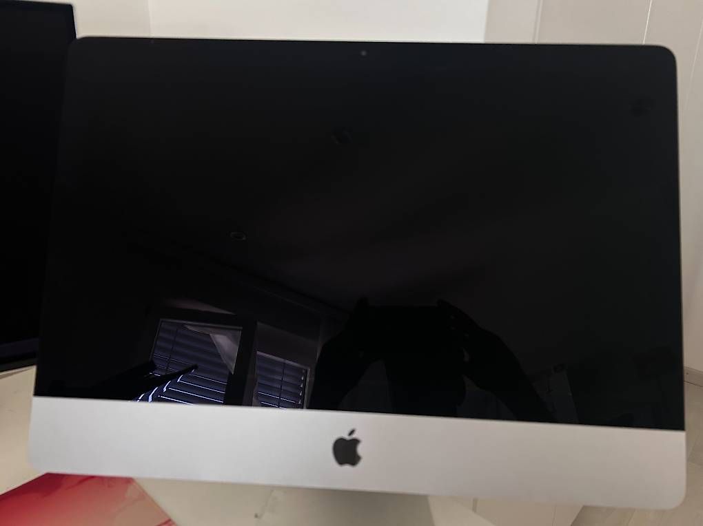 Apple PCs: iMac 21,5 Core i5, Apple, ensemble complet – Gebraucht aus Sion von ElieDebons