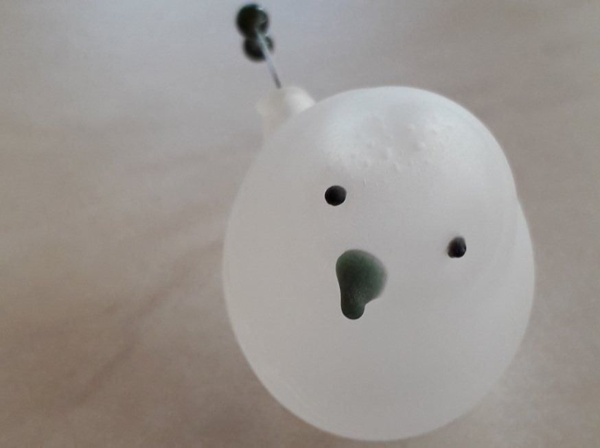 Statuette: Burri Glas Vogel, sitzend – Nuovo e nell'imballaggio originale da Winistorf venduto da acreativ 1