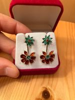 Blumen-Ohrstecker: Glas & Metall, rot und grün, veränderbar
