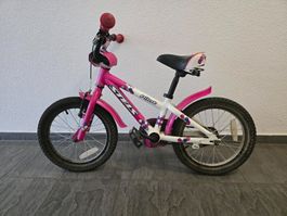 Kinderfahrrad Stels Pilot-190 16" 3-5 J, mit Stützräder