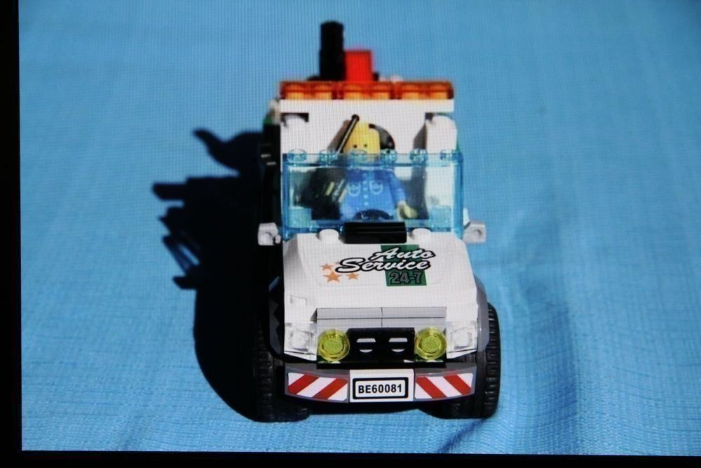 Lego Kit di costruzioni: Lego, Abschleppfahrzeug, Fahrer, Kran – Usato da Nesselnbach venduto da ubourson 3