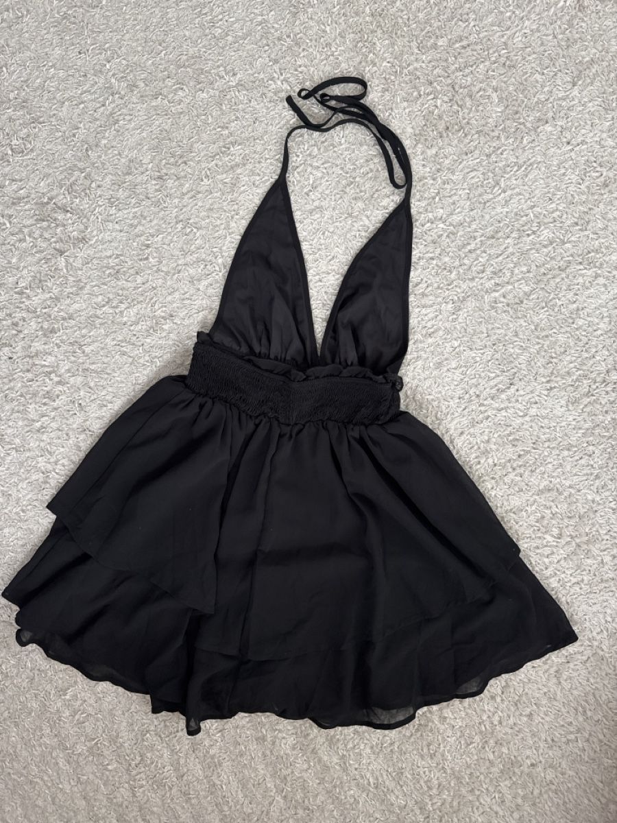 Vestiti: Schwarzes Kleid mit Neckholder, Gr. S – Nuovo (secondo la descrizione) da Gächlingen venduto da anjuli_123 1