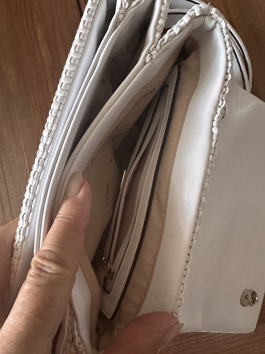 Guess Borse da donna: Guess Handtasche weiss, neu – Nuovo (secondo la descrizione) da Russikon venduto da twee555 3