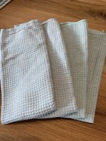 4 x Geschirrtuch (2x hellgrün/2x hellgrau) gebraucht