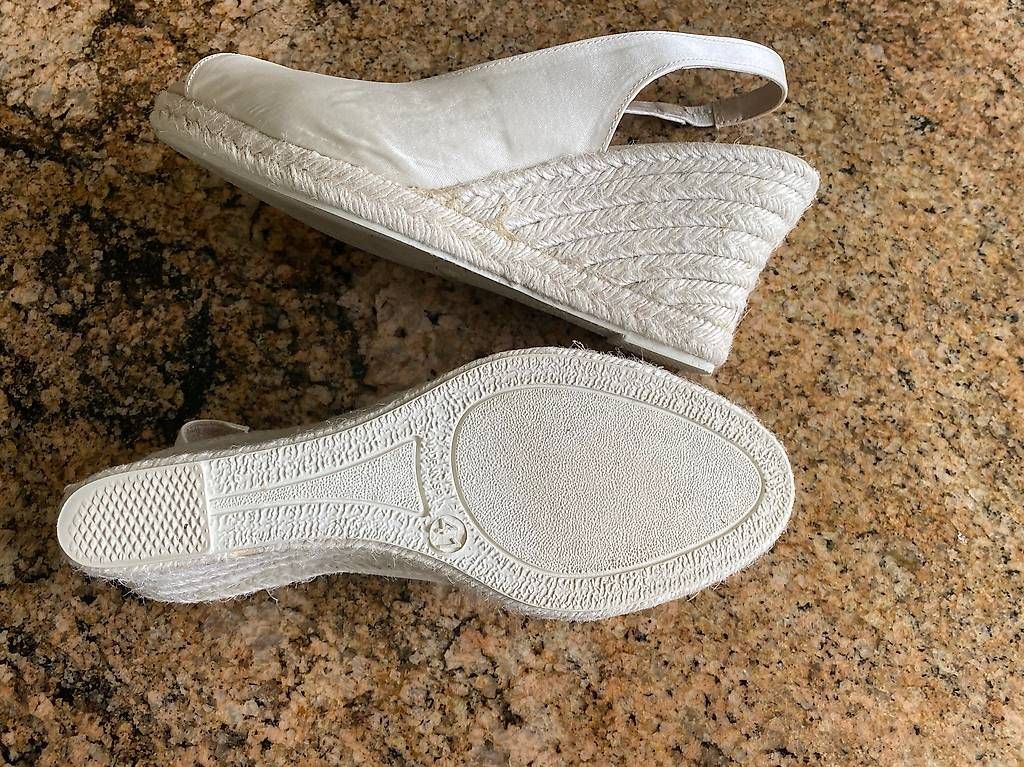 Scarpe da donna: Sandaletten weiss Keilabsatz Gr.41 – Usato da Weggis venduto da goo_vn75 3