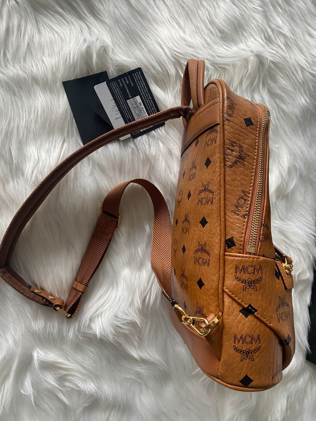 Mcm Borse: MCM Aren Sling-Bag Unisex – Usato da Dübendorf venduto da Levintreyer 2