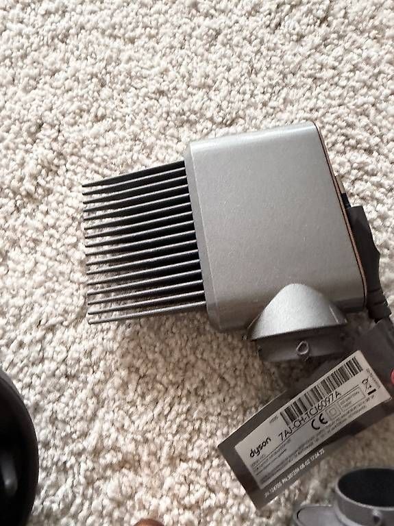 Asciugacapelli: Dyson Airwrap Complete Long  Nickel/Kupfer mit Originalbox – Usato da Meggen venduto da mar_rb27 4