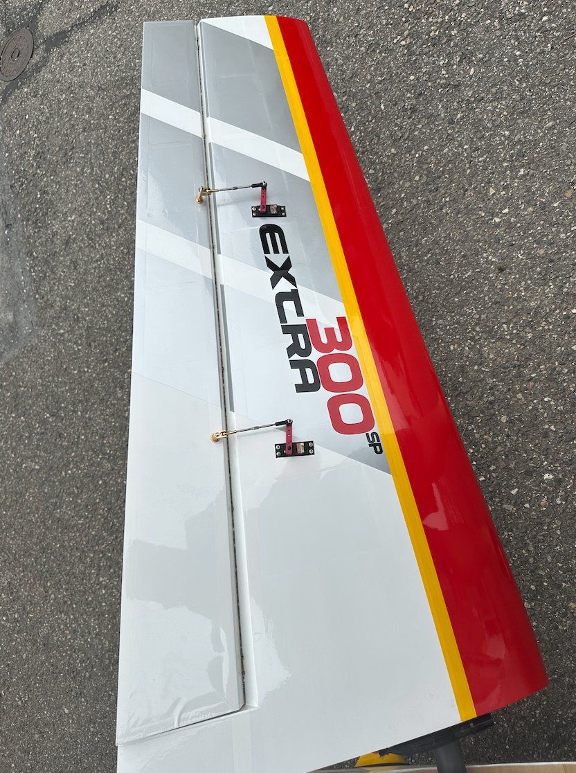 Modellismo RC: PAU - Extra 300sp - 260cm éléctrique – Usato da Trélex venduto da Arnaudyak 4