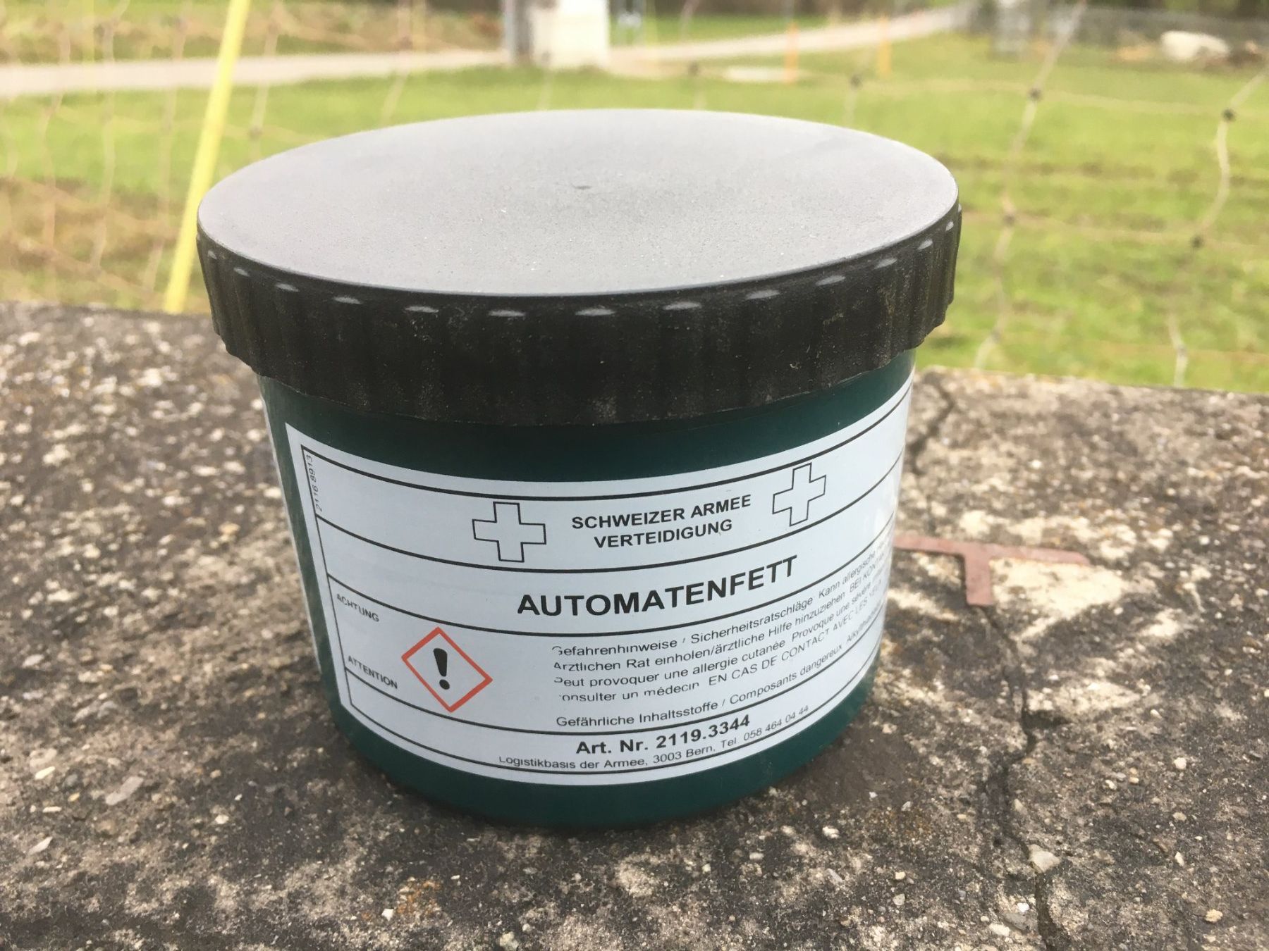 Schweizer Armee Alle Werkzeuge: Automatenfett – Neu und originalverpackt aus Neukirch (Egnach) von Crank2