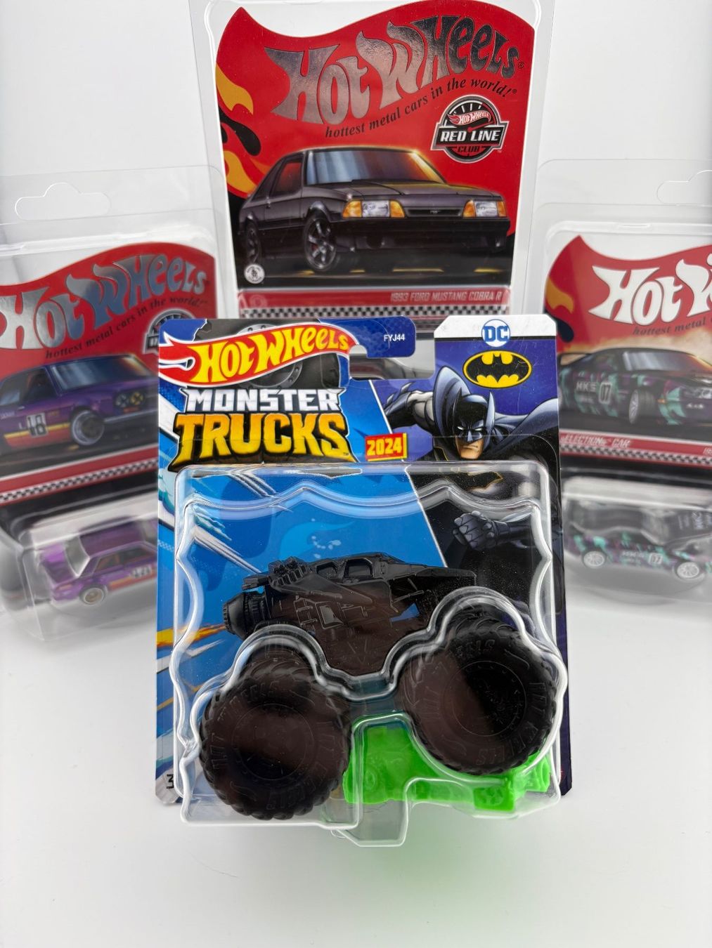 Hot Wheels Modellautos: Hot Wheels Monster Trucks Batman Batmobile – Neu und originalverpackt aus Flawil von HeisseReifen