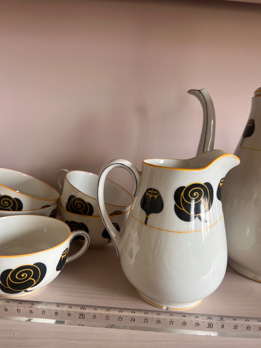 Set di piatti: Vintage Limoges tea service – Usato da Lausanne venduto da NYC67 7
