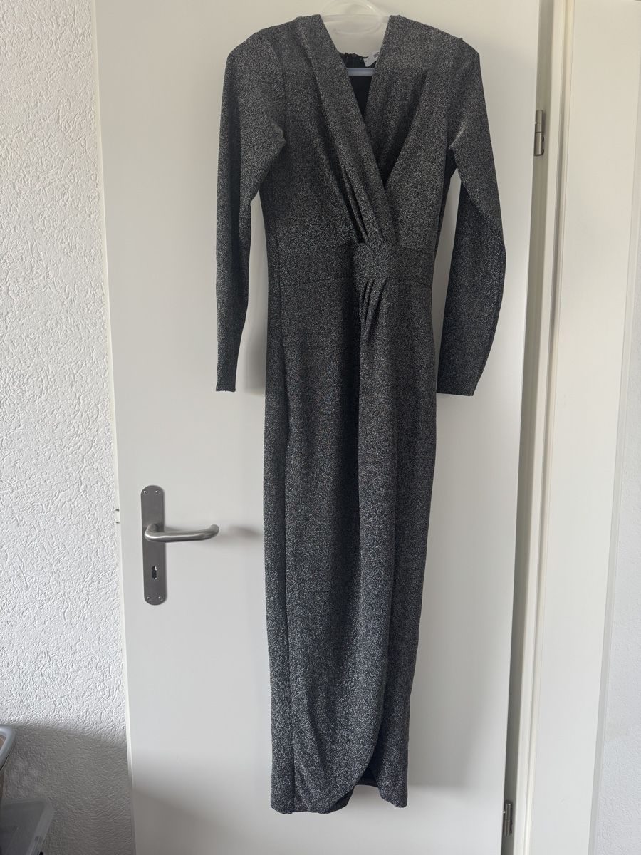 Kleider: Abendkleid Glitzer grau  – Neu (gemäss Beschreibung) aus Oftringen von D.de