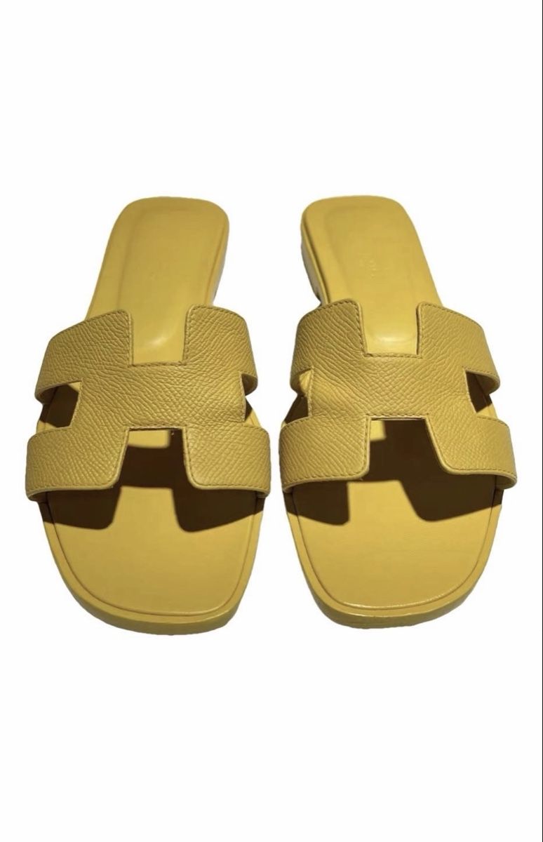 Hermès Scarpe da donna: Ciabatte Oran - Hermès  – Usato da Davesco-Soragno venduto da Chichijango