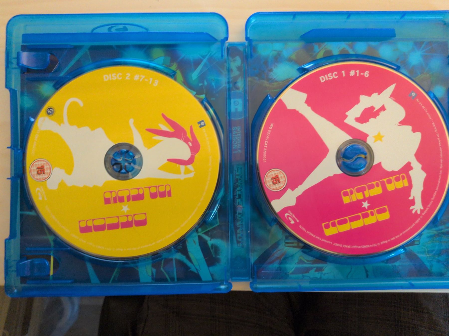 Tous les DVDs: Space Dandy Intégrale Saisons 1 & 2 Blu-ray FR – Neuf (Voir description) à Gland par Kyostal 5