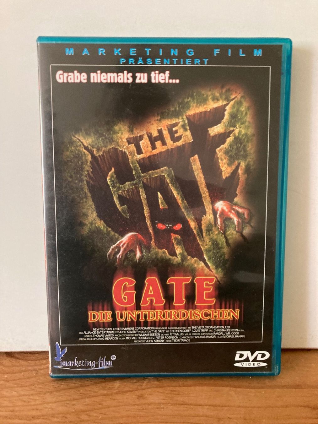 Alle DVDs: The Gate - Die Unterirdischen - DVD - Uncut – Gebraucht aus Wädenswil von noodelbraincrew