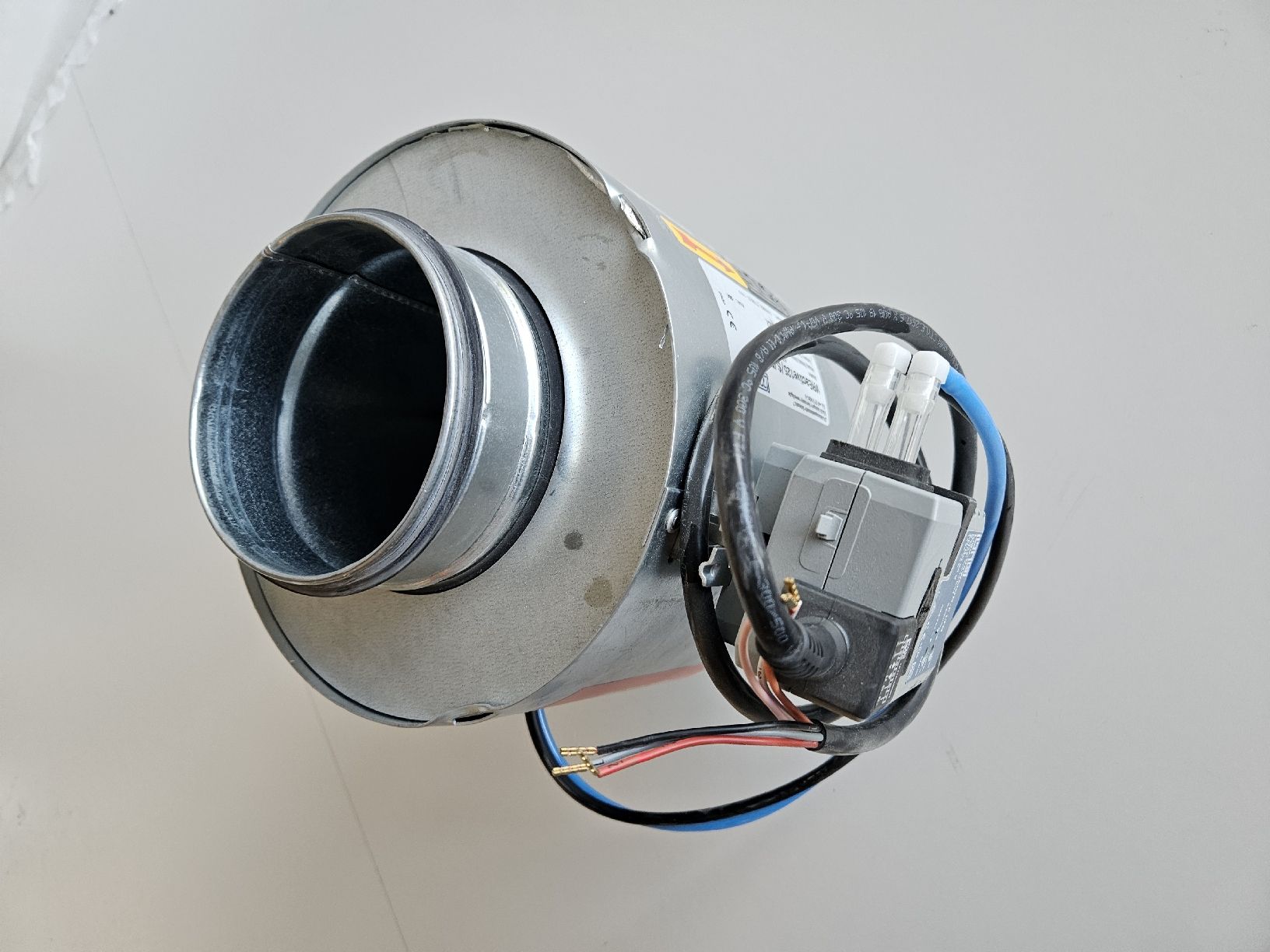 Ventilatoren: Lüftung  – Neu (gemäss Beschreibung) aus Regensdorf von Zem003 3
