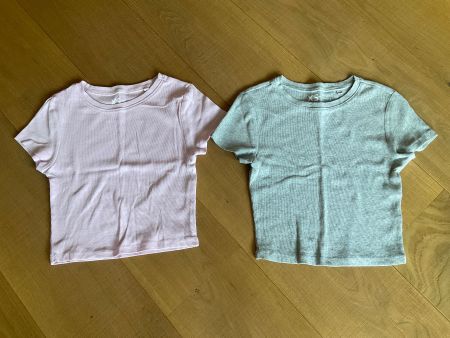 2x TShirts Gr. XS