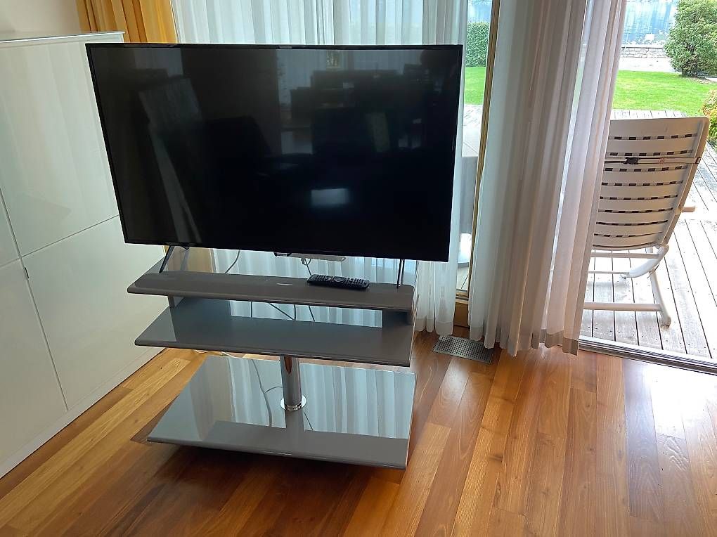 TV Möbel: Mobile per TV – Gebraucht aus Besazio von nad_m7nb