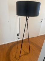 Stehlampe